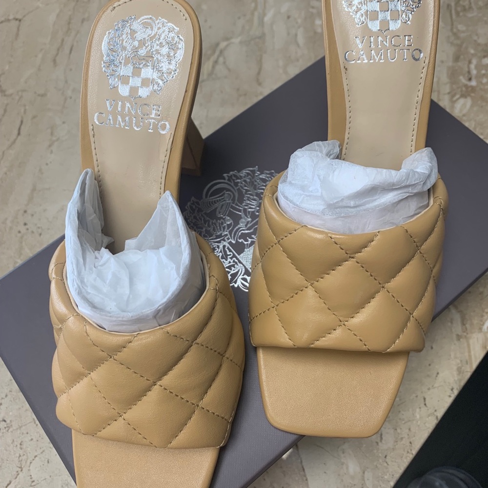 Vince Camuto Dulce De Lethe Square Heel NEVER WORN